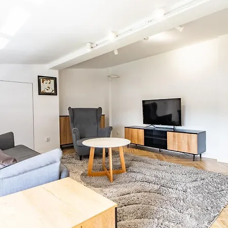 Warszawska 206 Iii Pietro * Radom