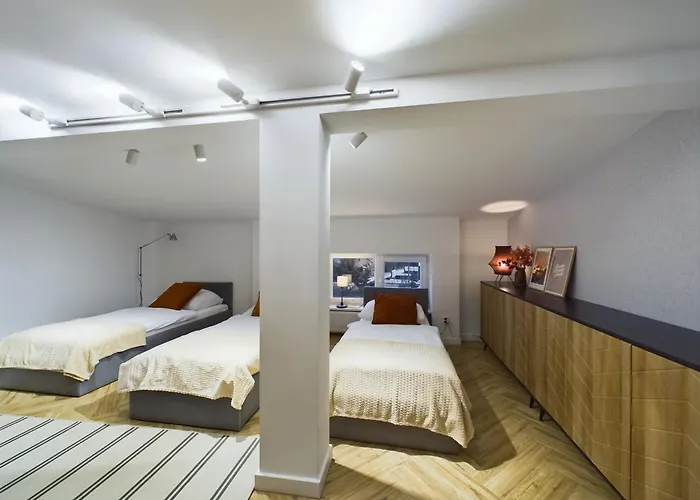 Warszawska 206 Iii Pietro